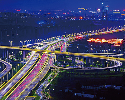 ���е�·��������